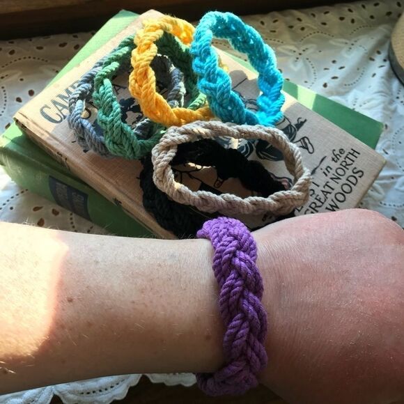 Unisex Mystic Thin Surfur Knot Bracelet Various - Picture 1 of 6